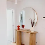Mary Orange - No 236 2e - Stylish One-bedroom Escape Apartmán *