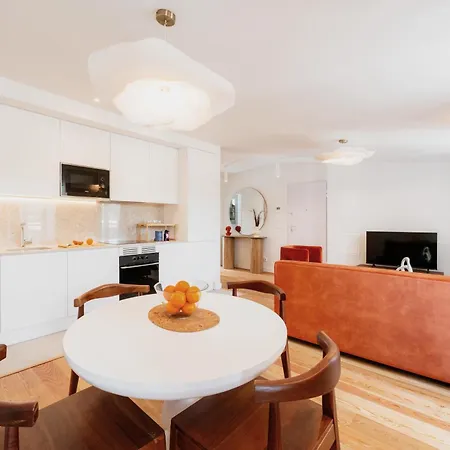 Mary Orange - No 236 2e - Stylish One-bedroom Escape * ליסבון