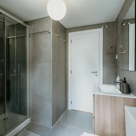 Apartman Mary Orange - No 236 2e - Stylish One-bedroom Escape